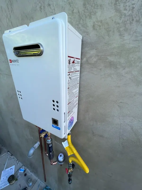 Tankless water heater installation for Pembroke homes